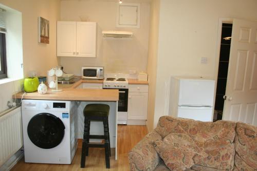 Konyha, Coynant Farm Guesthouse - Farm Park Stay in Llangammarch Wells