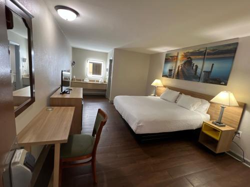 Days Inn by Wyndham Elizabeth City - image 2