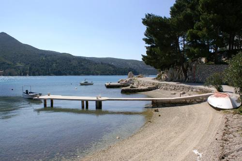  Rooms by the sea Slano, Dubrovnik - 5205 in Slano