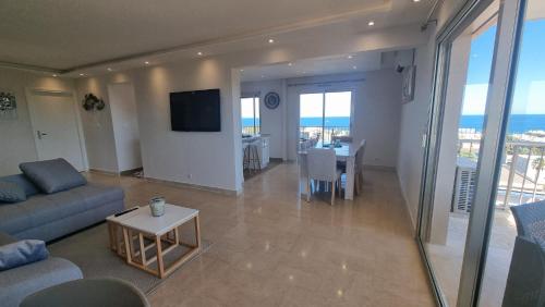 LUXURY APPARTEMENT Vue MER PANORAMIQUE in Les Breguieres