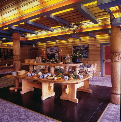 Essen und Erfrischungen, Grotli Høyfjellshotell in Grotli