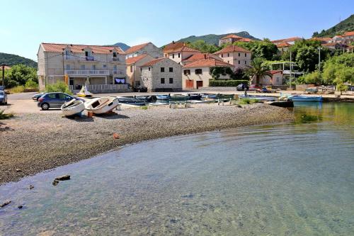 Apartments and rooms by the sea Hodilje Peljesac - 10234 - main image