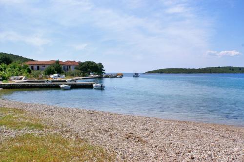 Apartments by the sea Loviste Peljesac - 10182 - main image