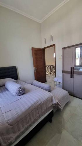 Oemah Wisata RinginSari -Full House, 5 Bed Rooms-