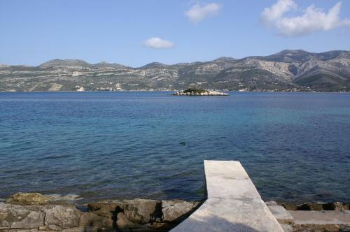 Apartments by the sea Tri Zala Korcula - 4334 - image 6