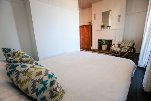 Charing Cross Hotel - image 8