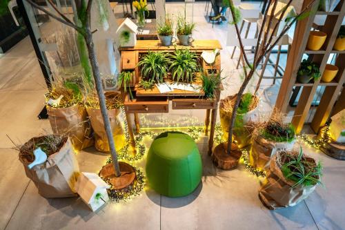 Be Place - image 7