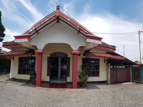 . Hotel Saragi