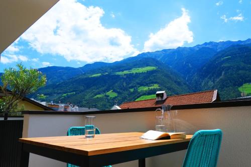  Apartment Oleander - Alpstay in Naturns