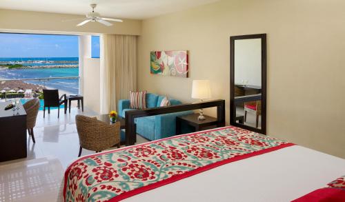 Dreams Jade Resort & Spa - All Inclusive Room Type - Junior Suite with Ocean View King Bed
