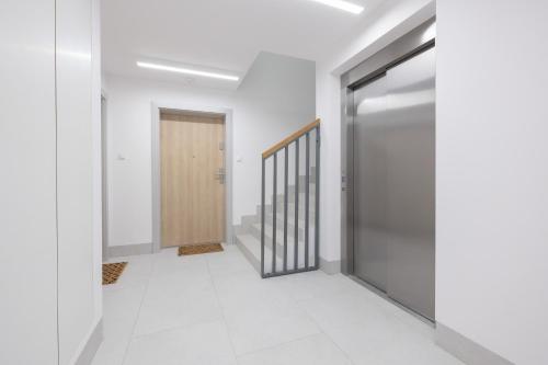 One-Bedroom Apartment image 10