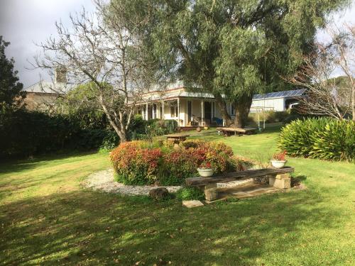 The Dairy Cottage - Lake Lorne - Drysdale