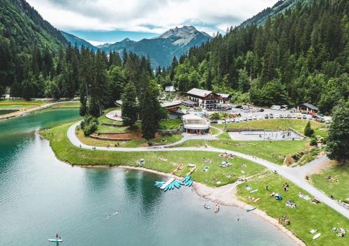 Hotel Du Lac 7197421 Montriond