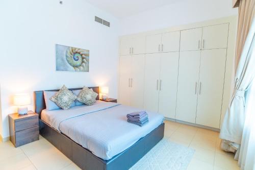 Luxury Escapes - Spacious 2BR Apt in the heart of Dubai Marina- Yacht Bay, Dubaï (photo 5)