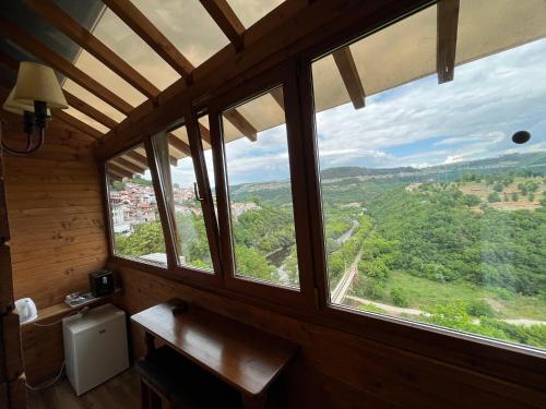 Vistas, Tsarevets Residence in Veliko Tarnovo City Center
