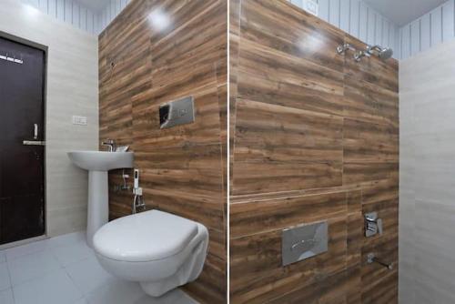 Hotel Laxmi Inn photo