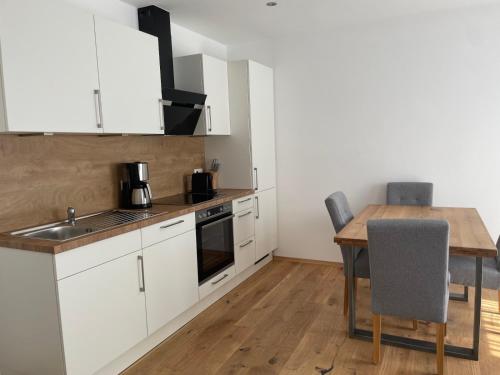 مطبخ, Remise Kubus in der Villa Kubus in لانجينارجين