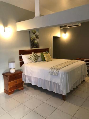 Airport Beach Hotel in Montego Bay