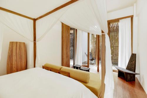 379763675 KA BRU Beach Boutique Hotel