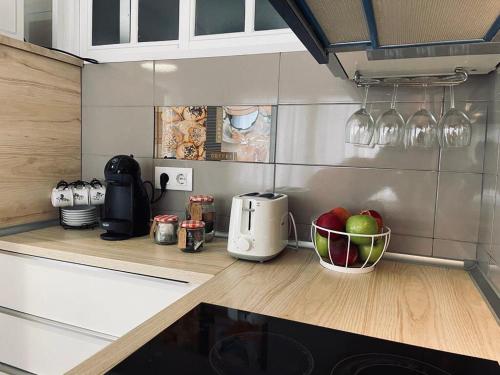 APARTAMENTO PLAYA DE ESTORDE 5