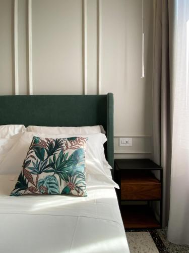 Double Room with Sea View image 9