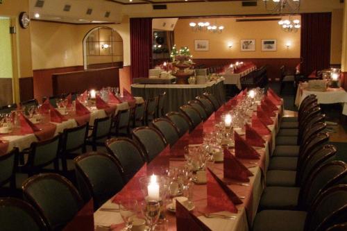 Hotel Kievari - main image