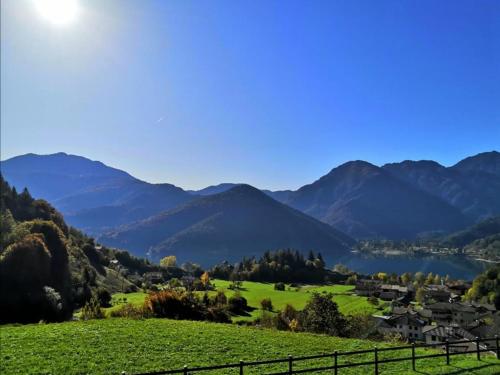 B&B Mezzolago - Appartamento Panorama Lago di Ledro - Bed and Breakfast Mezzolago