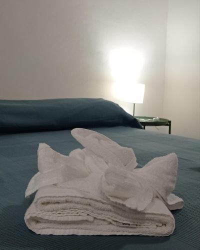 Double Room image 10