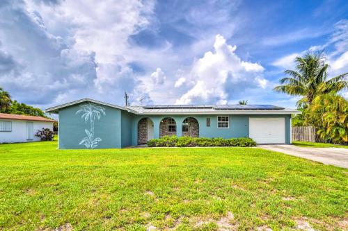 Sunny Tropical Landing Home with Private Pool