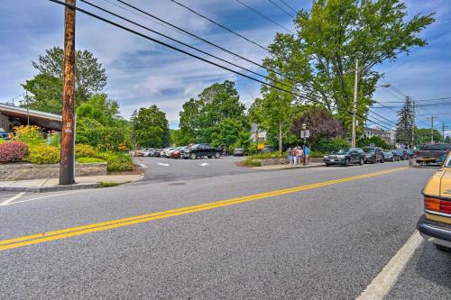 Updated Bolton Home with Fire Pit!