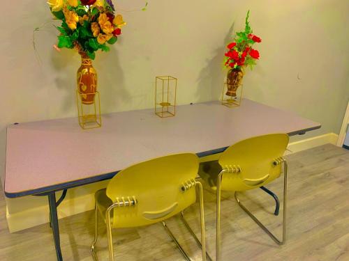 Facilities, STOP Inn STAY HOSTEL in East Houston