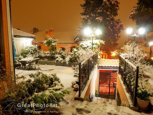 Hotel Alafrangite - image 12