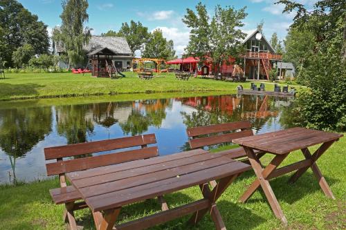 Sadržaji, Poilsio gyvenvietė "Obuolių sala" (Poilsio gyvenviete "Obuoliu sala") in Moletai Rajonas
