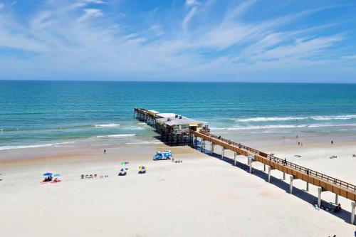 Sunglow Resort Condo Unit #802 in Daytona Beach Shores, USA