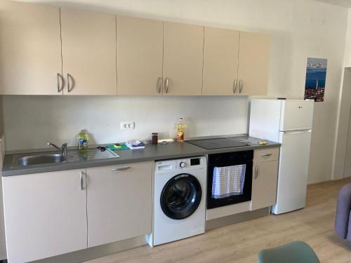 Bellevue 1 in Jagodje