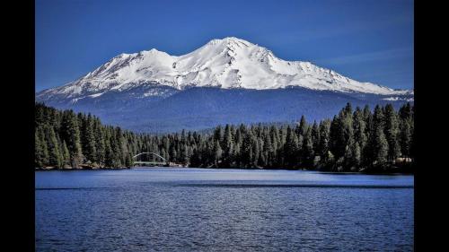 McCloud River Bed and Breakfast