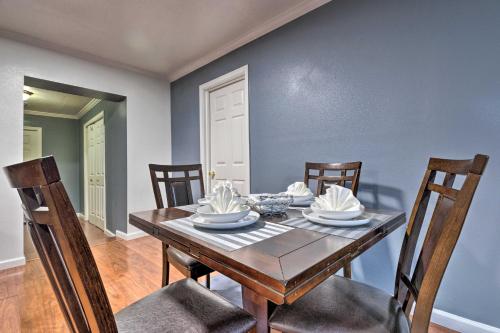 Ocean Springs Family Home Less Than 1 Mi to Beach in Ocean Springs, USA