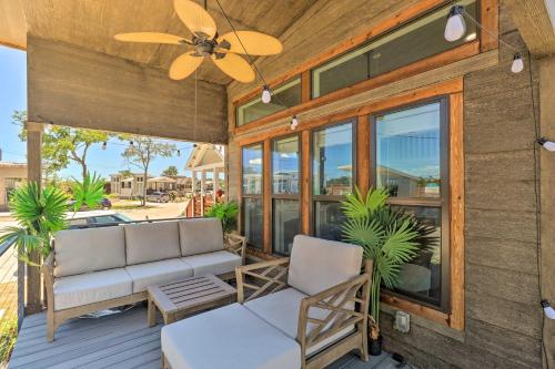 Upscale Tiny Home - Boho-Chic Austin Getaway!, Austin (photo 2)