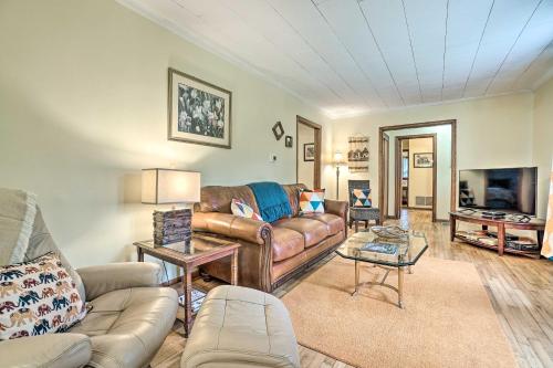 Serene Home with Hot Tub 2 Mi to Downtown Clayton! in Clayton, USA