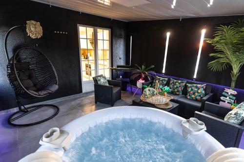 Dynasty Home Spa Appartement 100M Jacuzzi Terasse