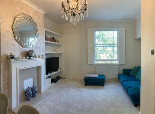 1st Floor Luxury 2 bedroom 1 bathroom apartment Hampstead London