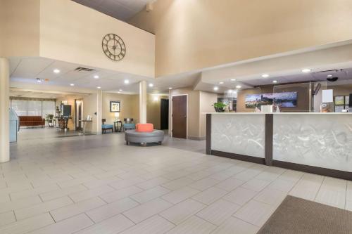 Best Western Suites Near Opryland