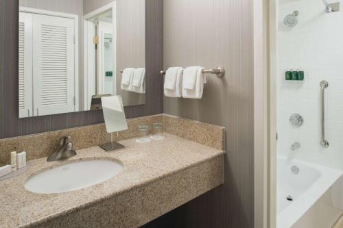 Sonesta Select Seattle Bellevue Redmond - image 3