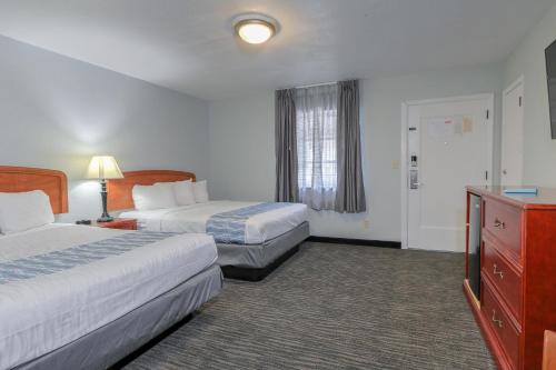 Belle Aire Motel - Downtown Convention Center - Gatlinburg - image 14