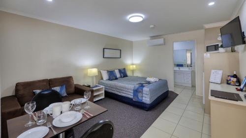 . Chinchilla White Gums Motor Inn