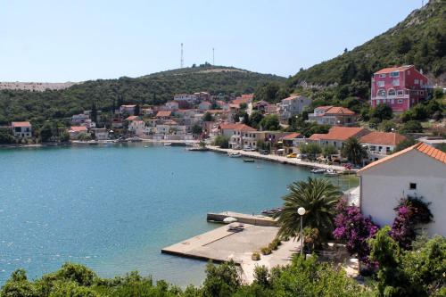 Apartments by the sea Duboka Neretva Delta - Usce Neretve - 12842 - main image