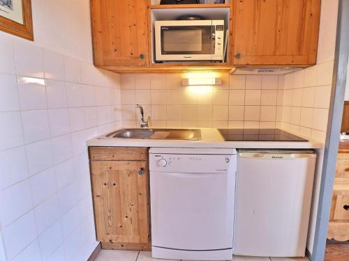 Appartement La Tania, 2 pièces, 4 personnes - FR-1-182A-16