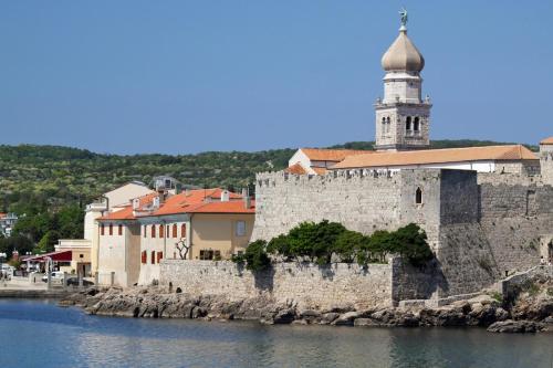 Apartment Krk 14484c - image 2