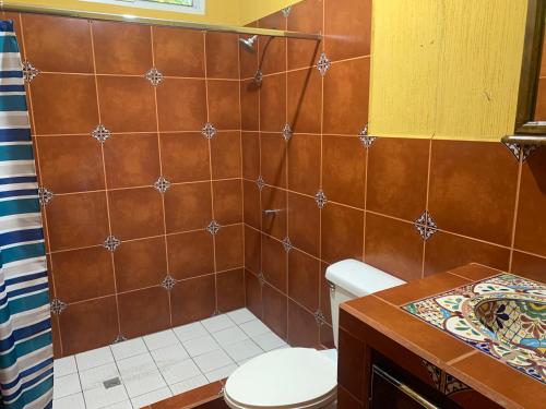 Bathroom, Casa 3 a 5 min del Irtra in Zona 1