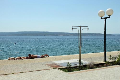 Apartment Selce 2383b - image 6